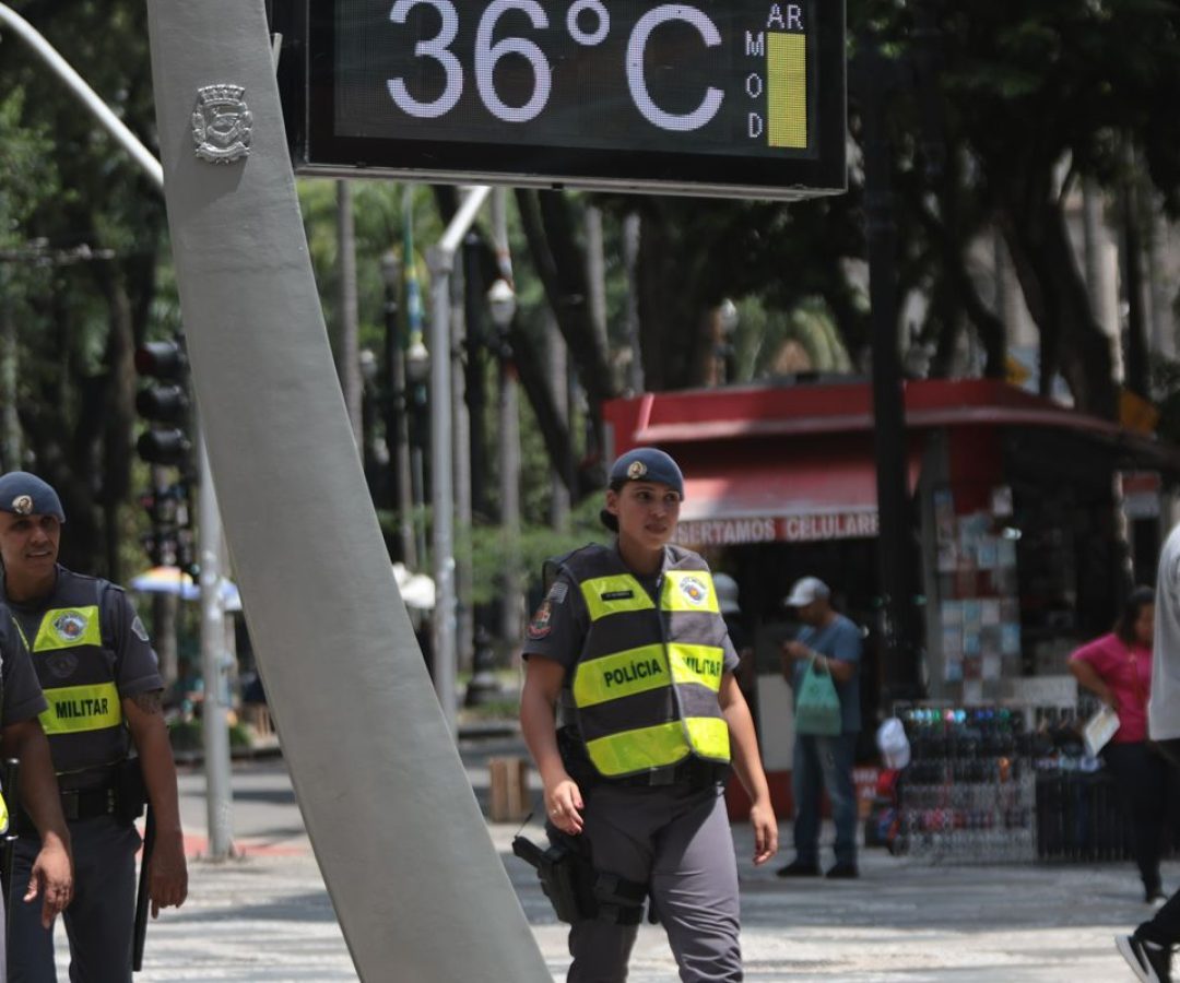 Com calor, governo de São Paulo emite alerta para economia de água