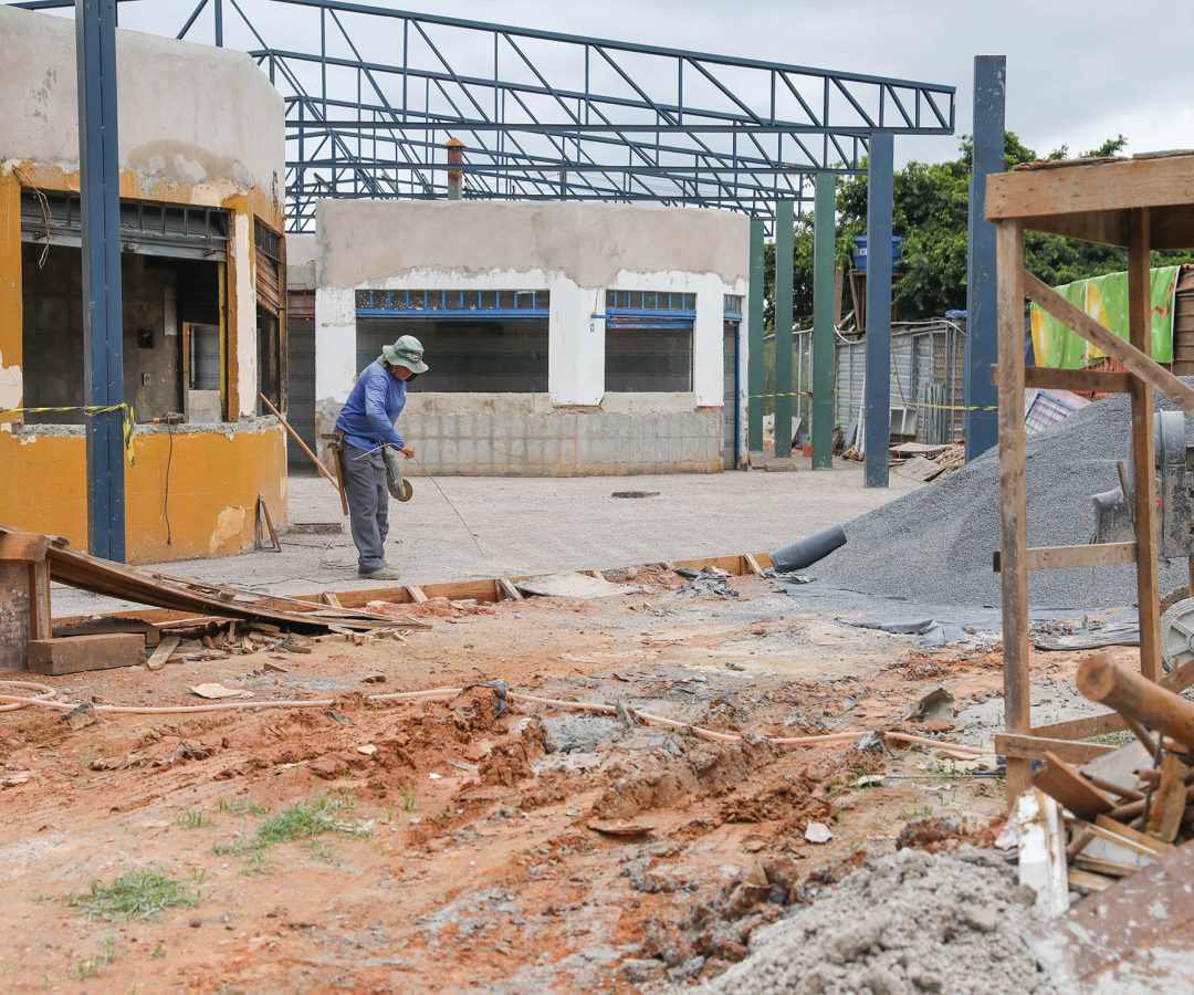 Reforma da Feira de São Sebastião avança para fase de acabamento