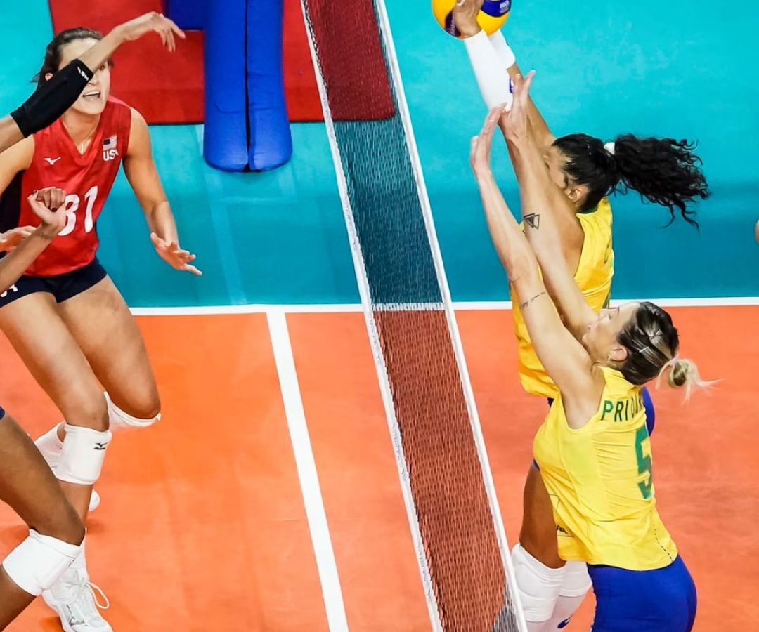 Brasil é superado pelos Estados Unidos por 3 a 0 no vôlei feminino