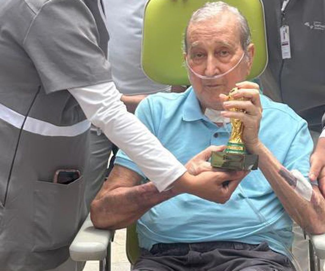 Ex-técnico da Seleção, Parreira recebe alta após 80 dias internado