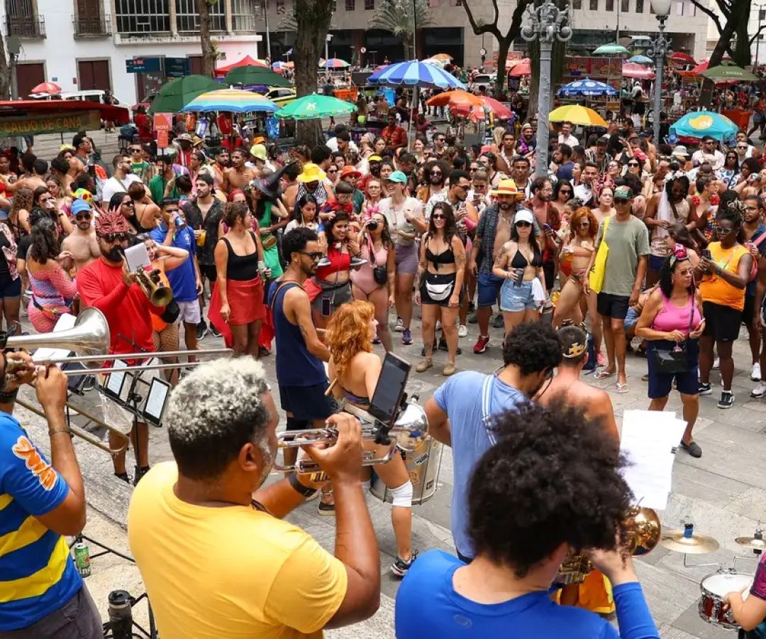 TJDFT realiza nova edição do Café com Aposentados em tema de Carnaval