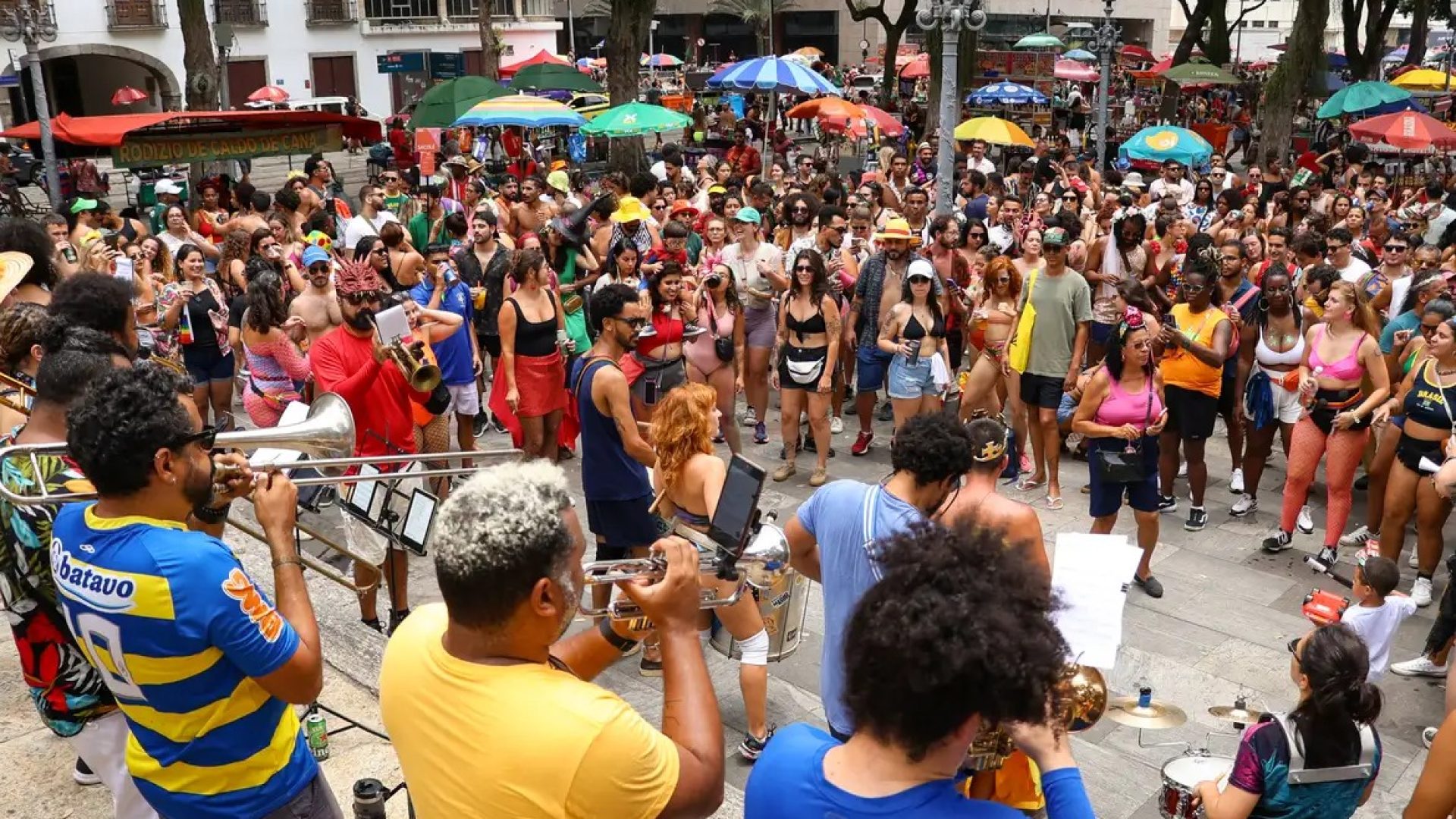 TJDFT realiza nova edição do Café com Aposentados em tema de Carnaval