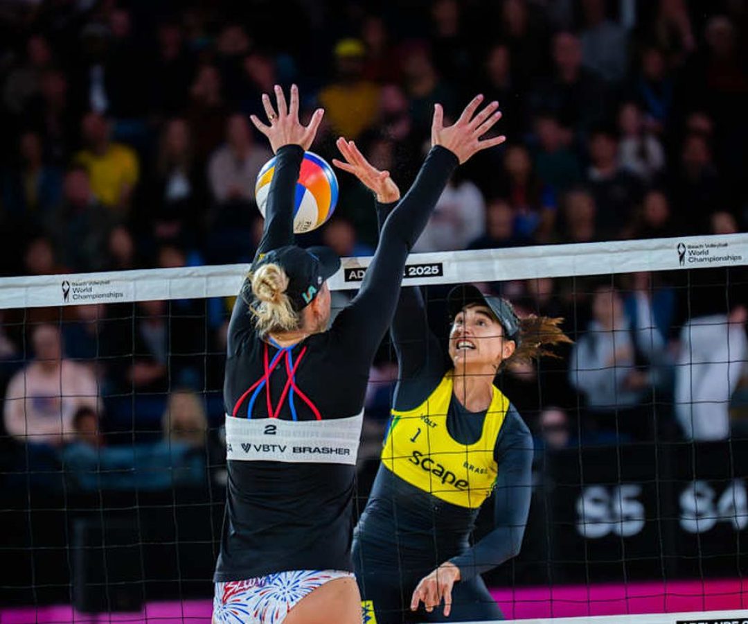 Após revés na semi, Brasil busca bronze no Mundial de vôlei de praia