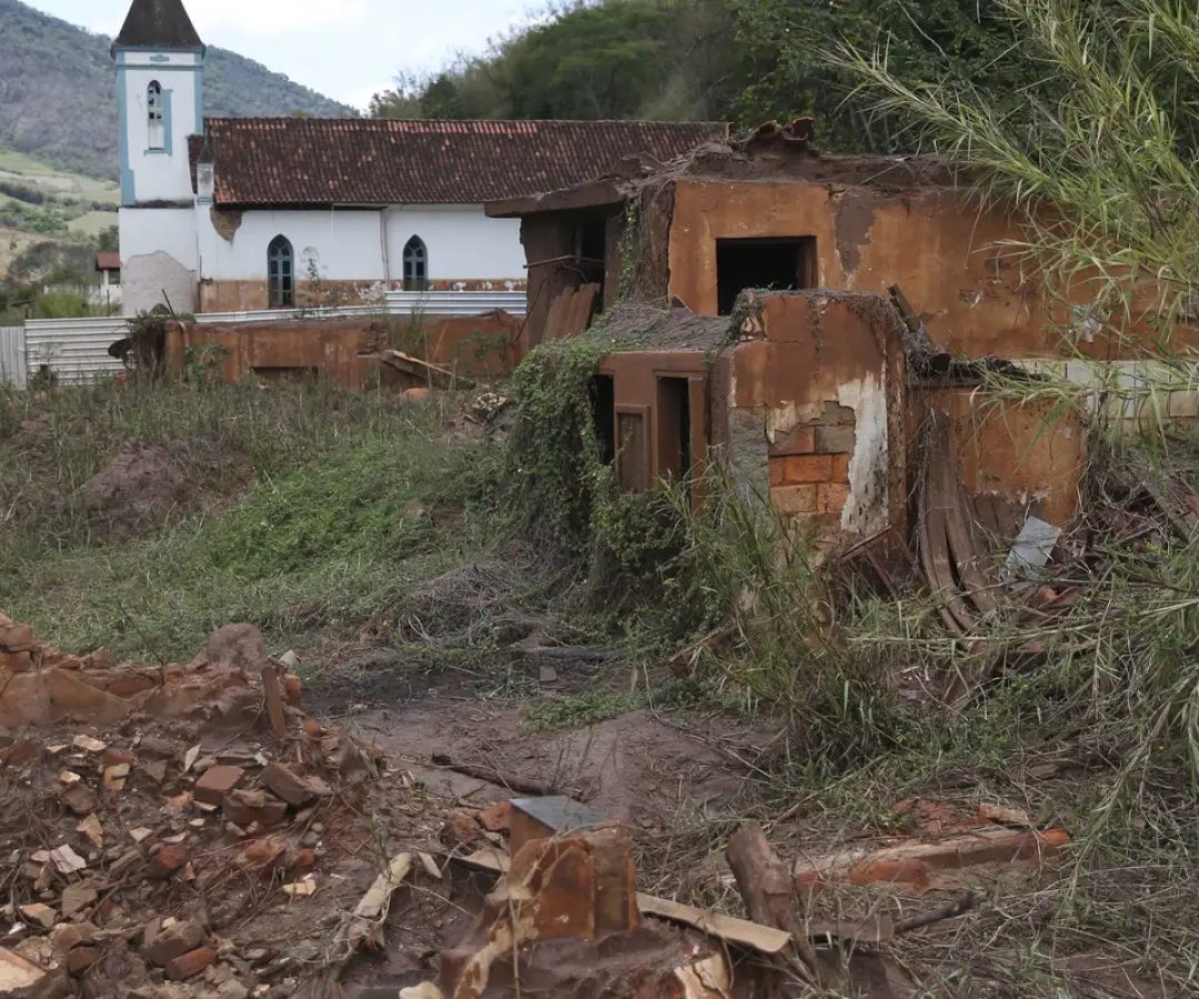 MAB celebra decisão judicial contra mineradora BHP no caso Mariana