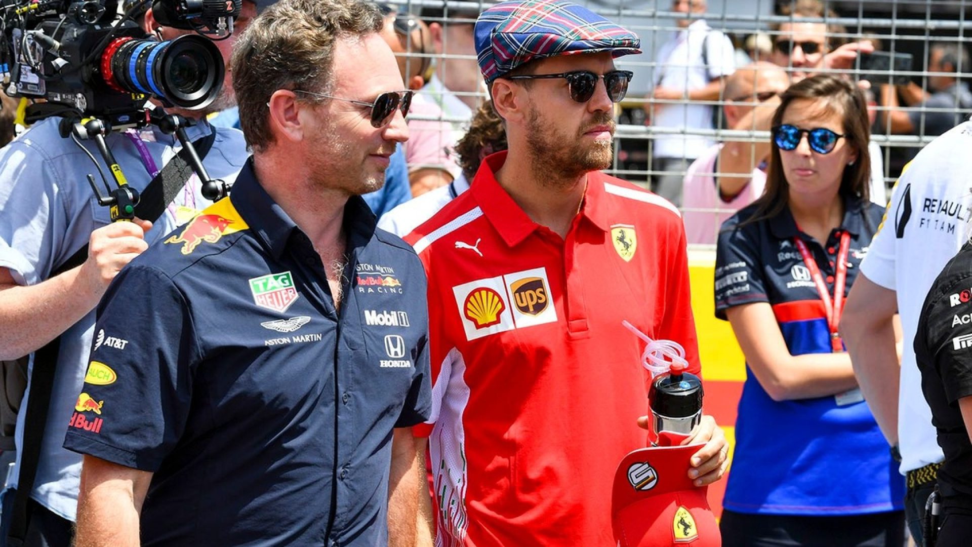 Vettel admite surpresa com saída de Horner da Red Bull