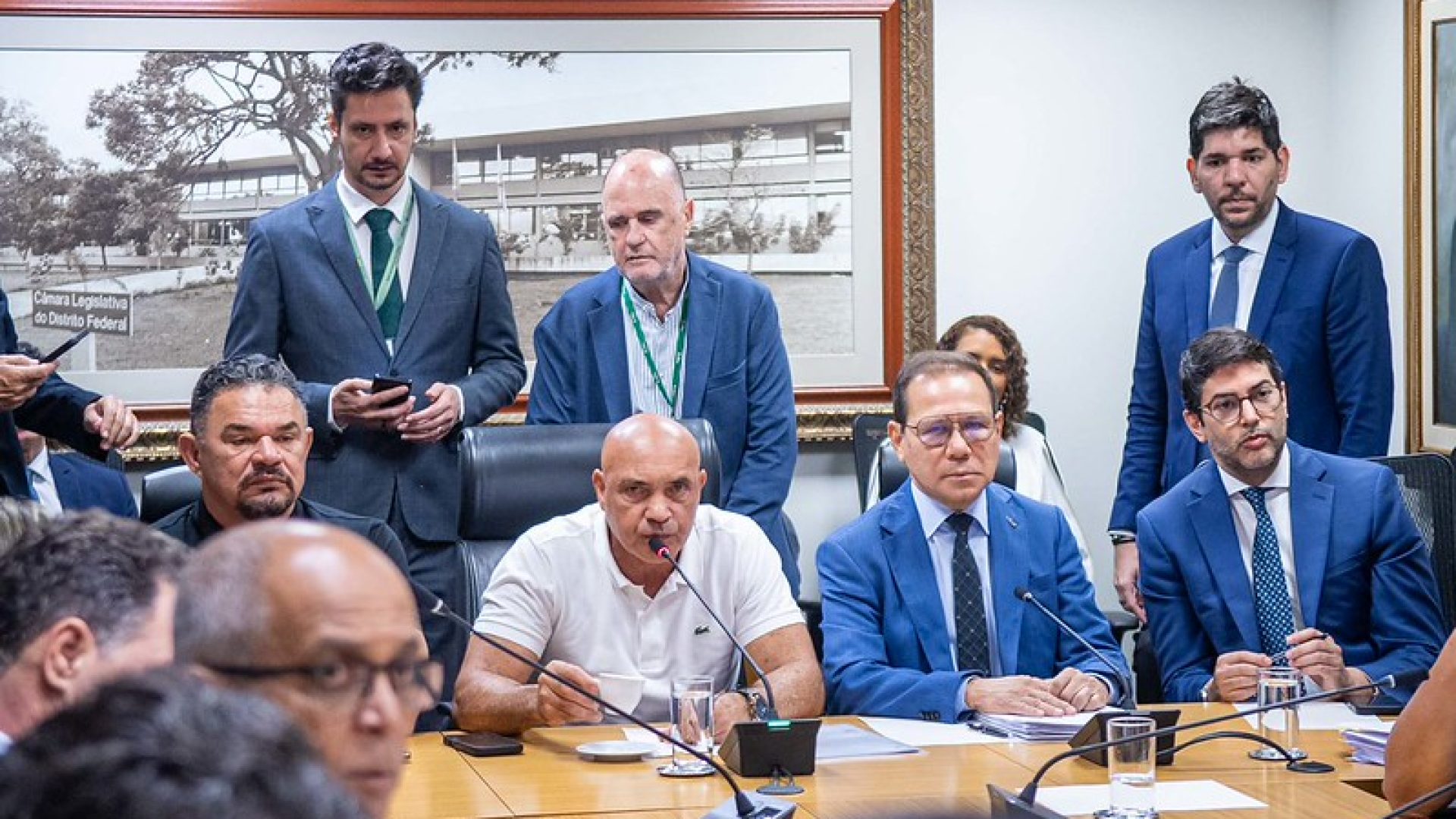 Presidente do BRB contesta “rombo” em reunião na CLDF