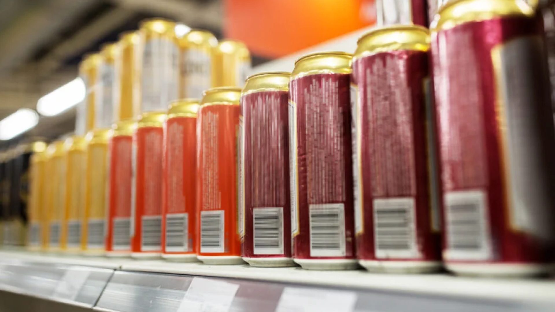 close-up-of-beer-or-cider-cans-at-liquor-store-2026-03-09-08-00-05-utc-1024x683.jpg