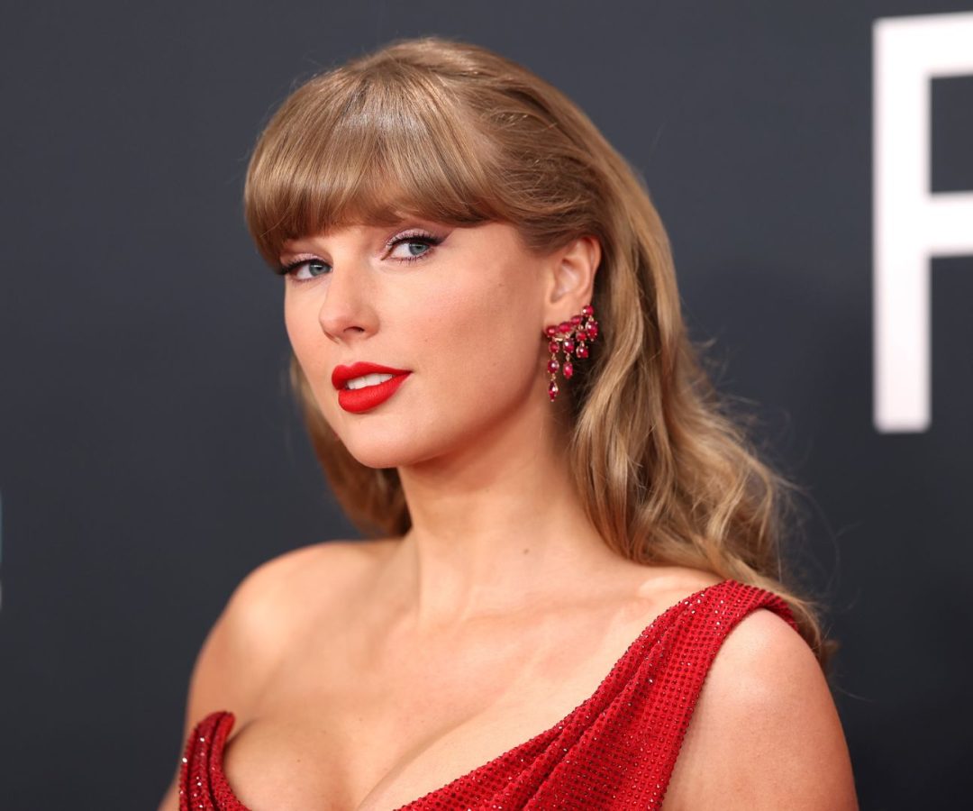 Taylor Swift remove músicas de publicações do TikTok de campanha de Donald Trump