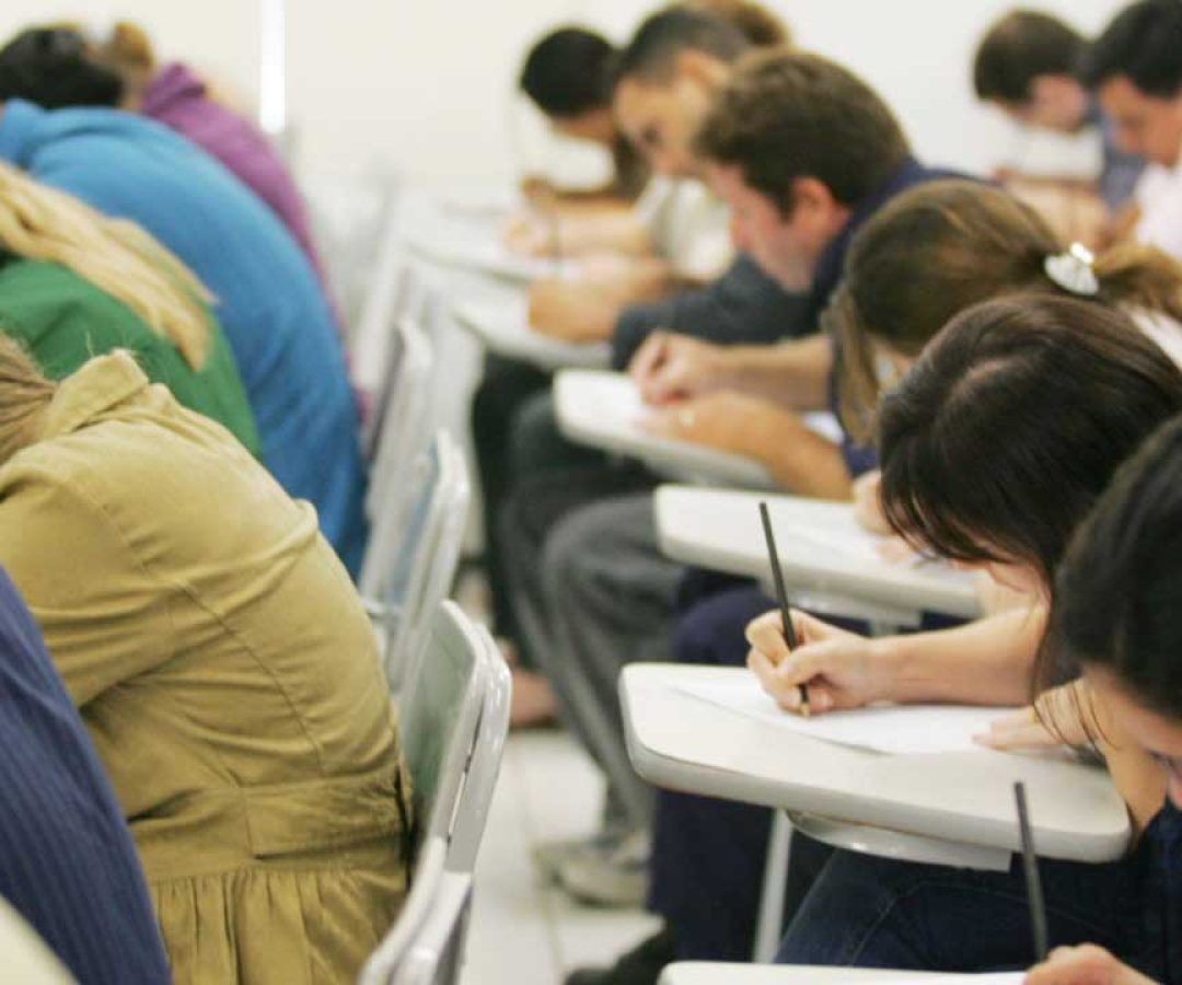 Levantamento inédito aponta mais de 160 mil vagas de concursos para 2022