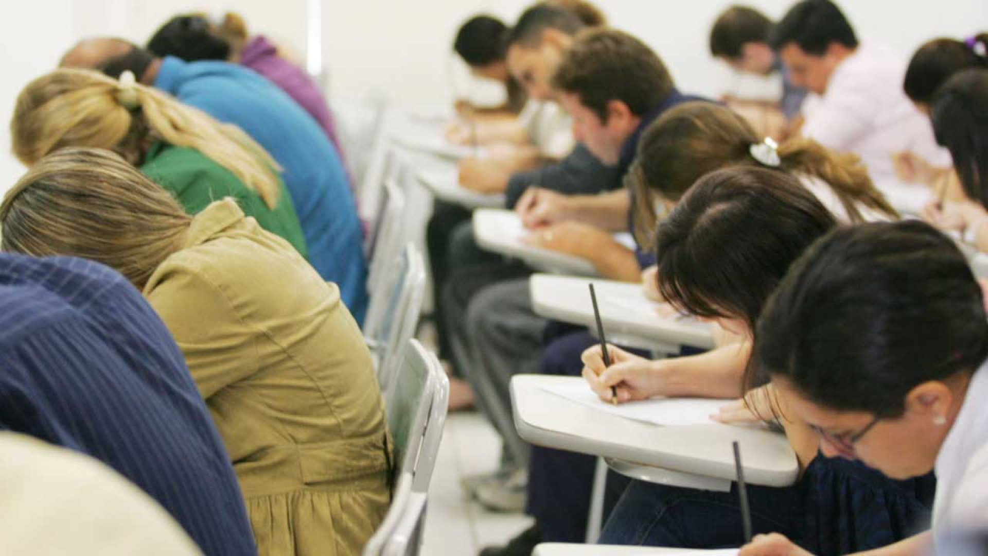 Levantamento inédito aponta mais de 160 mil vagas de concursos para 2022