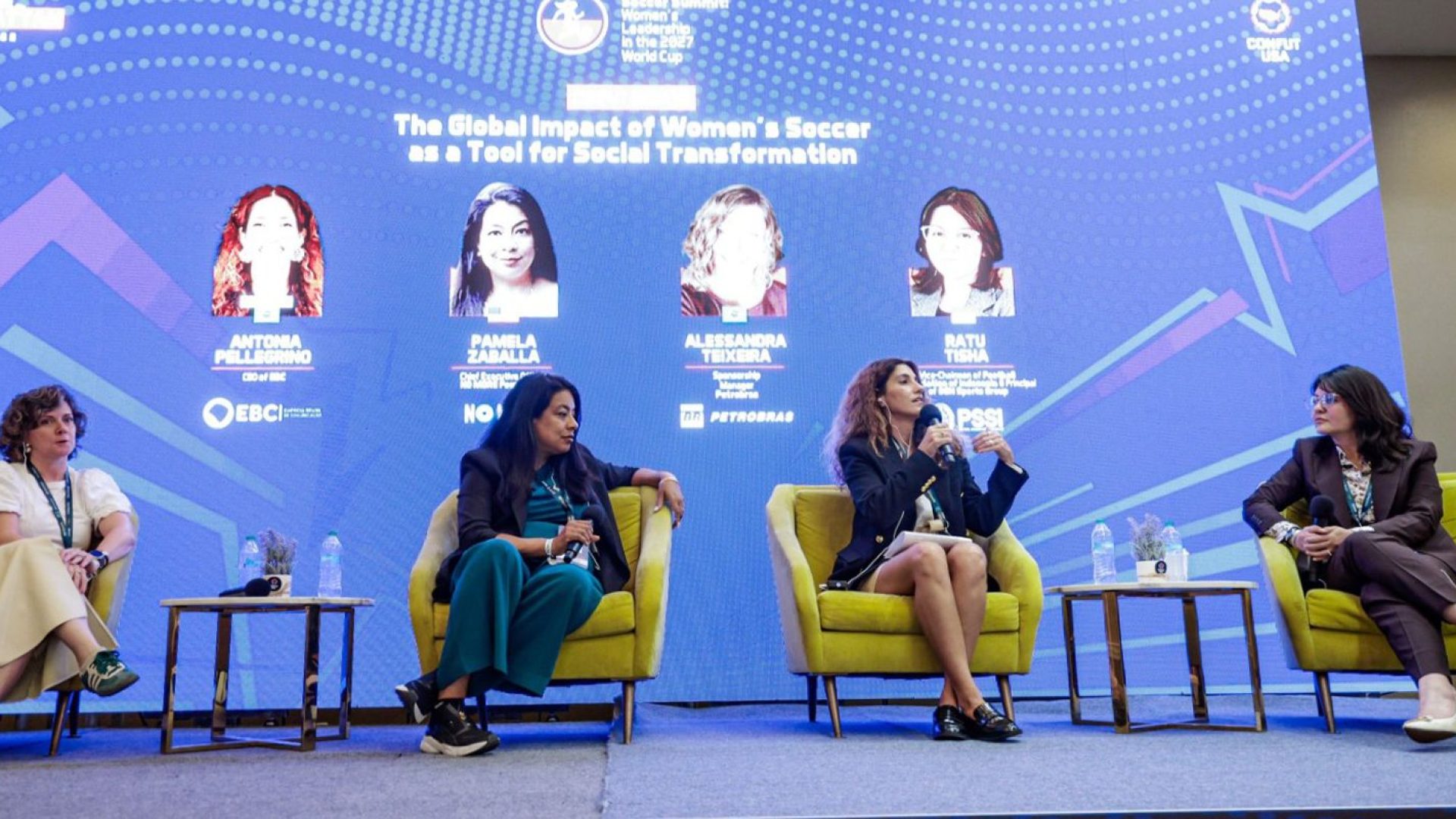 Congresso de futebol nos Estados Unidos debate Copa Feminina de 2027