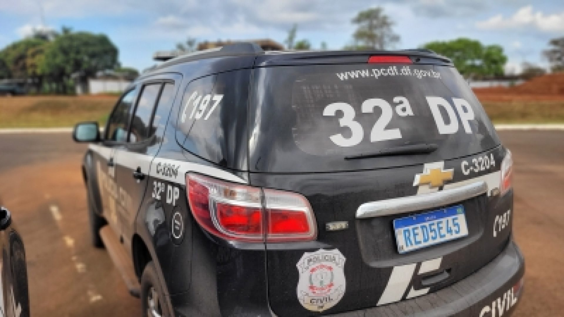 PCDF prende em flagrante homem com armas e colete balístico