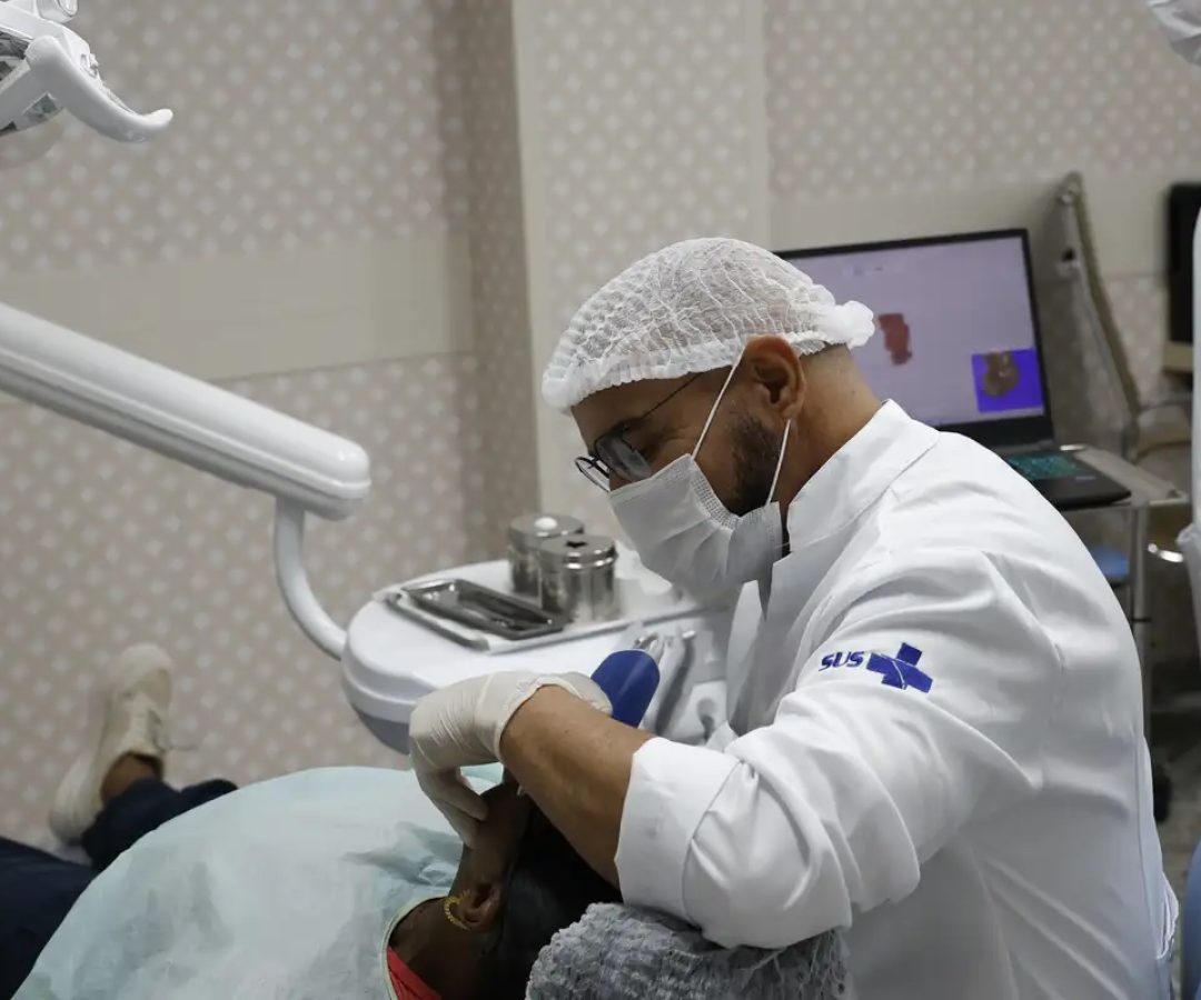 Comissão do Senado aprova novo piso salarial de médicos e dentistas