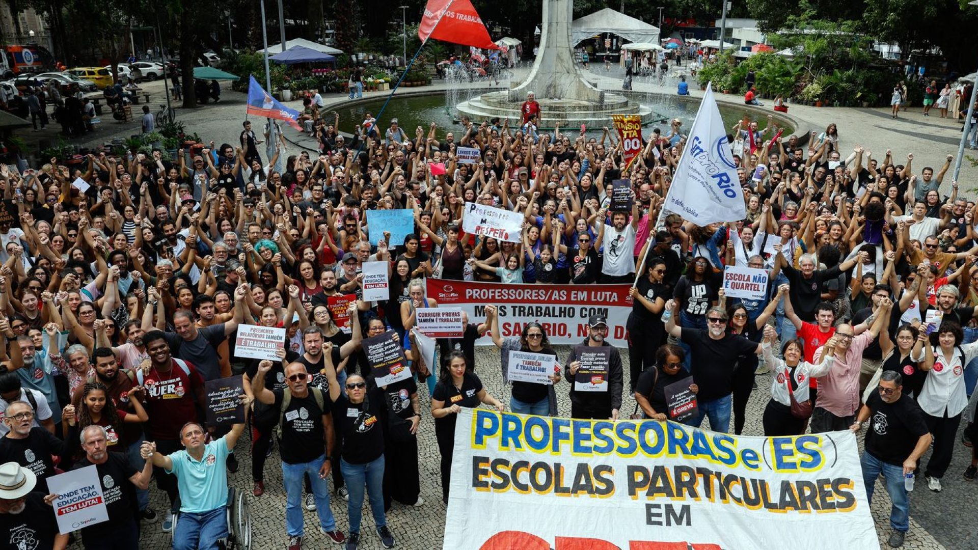 Professores de escolas particulares do Rio fazem greve de 24 horas