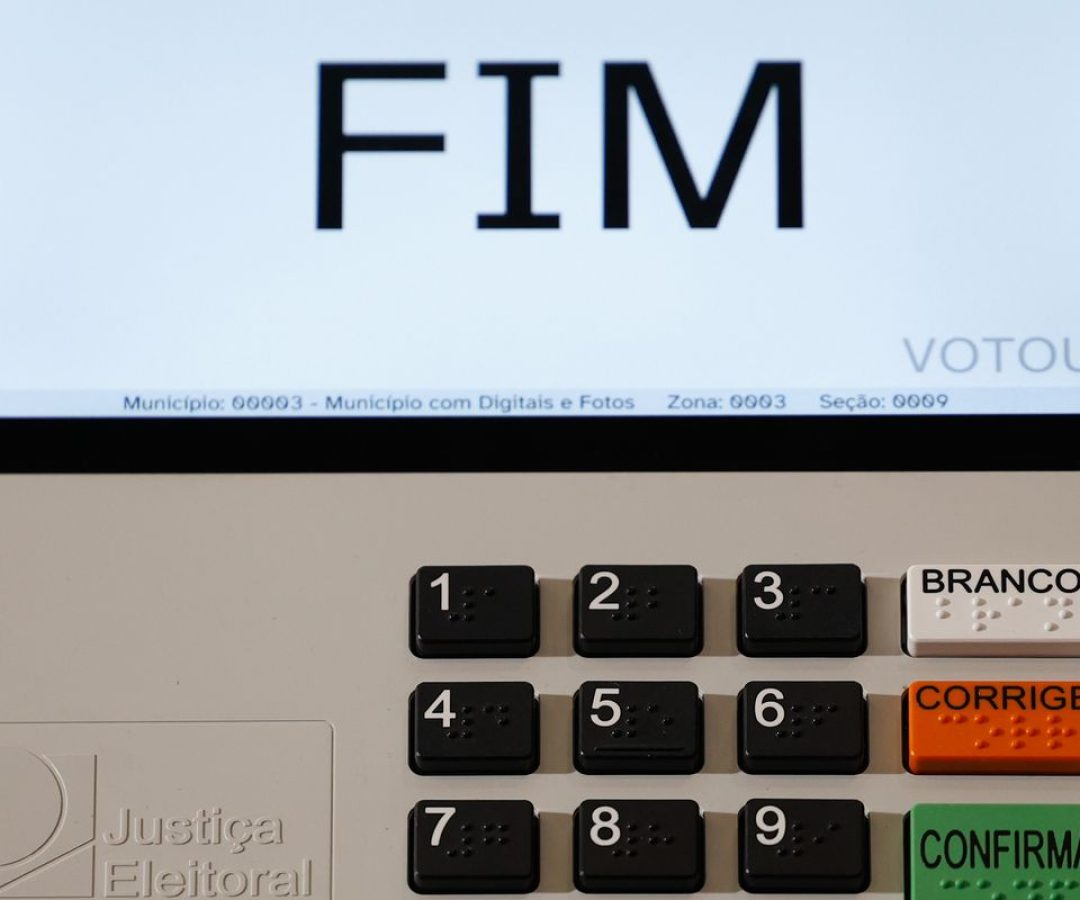Federação PSOL-Rede oficializa apoio à candidatura de Lula à reeleição