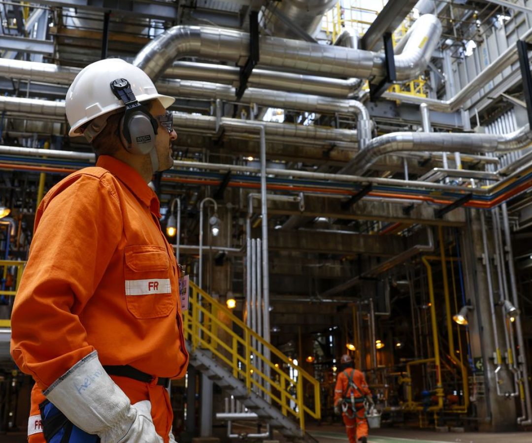 Economia brasileira cresceu 0,1% em abril, estima prévia da FGV