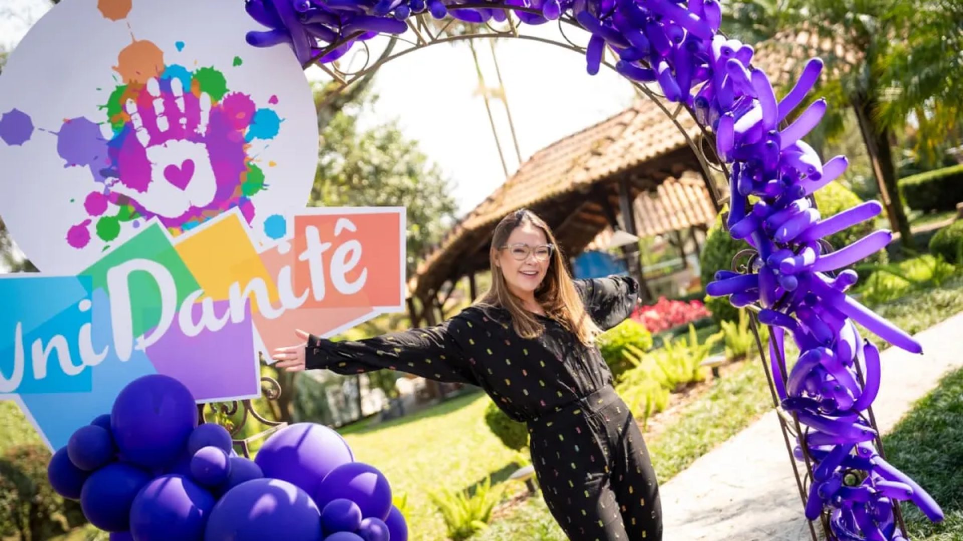 Ex-professora que era chamada para animar festas empreende com negócio de recreação infantil | Mulheres Empreendedoras