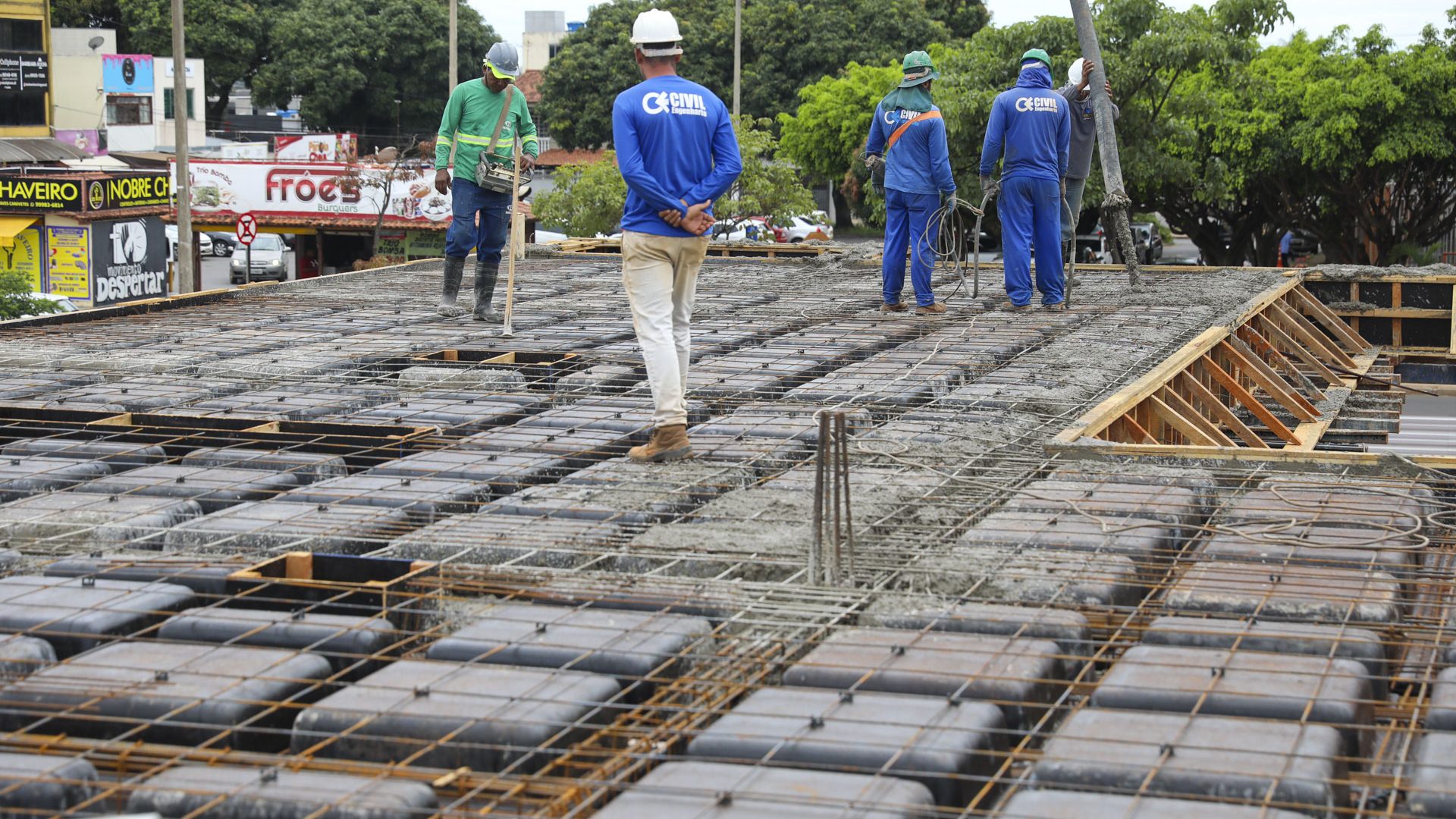 Com investimento de R$ 17,2 milhões, obras da UPA do Guará entram na fase de concretagem