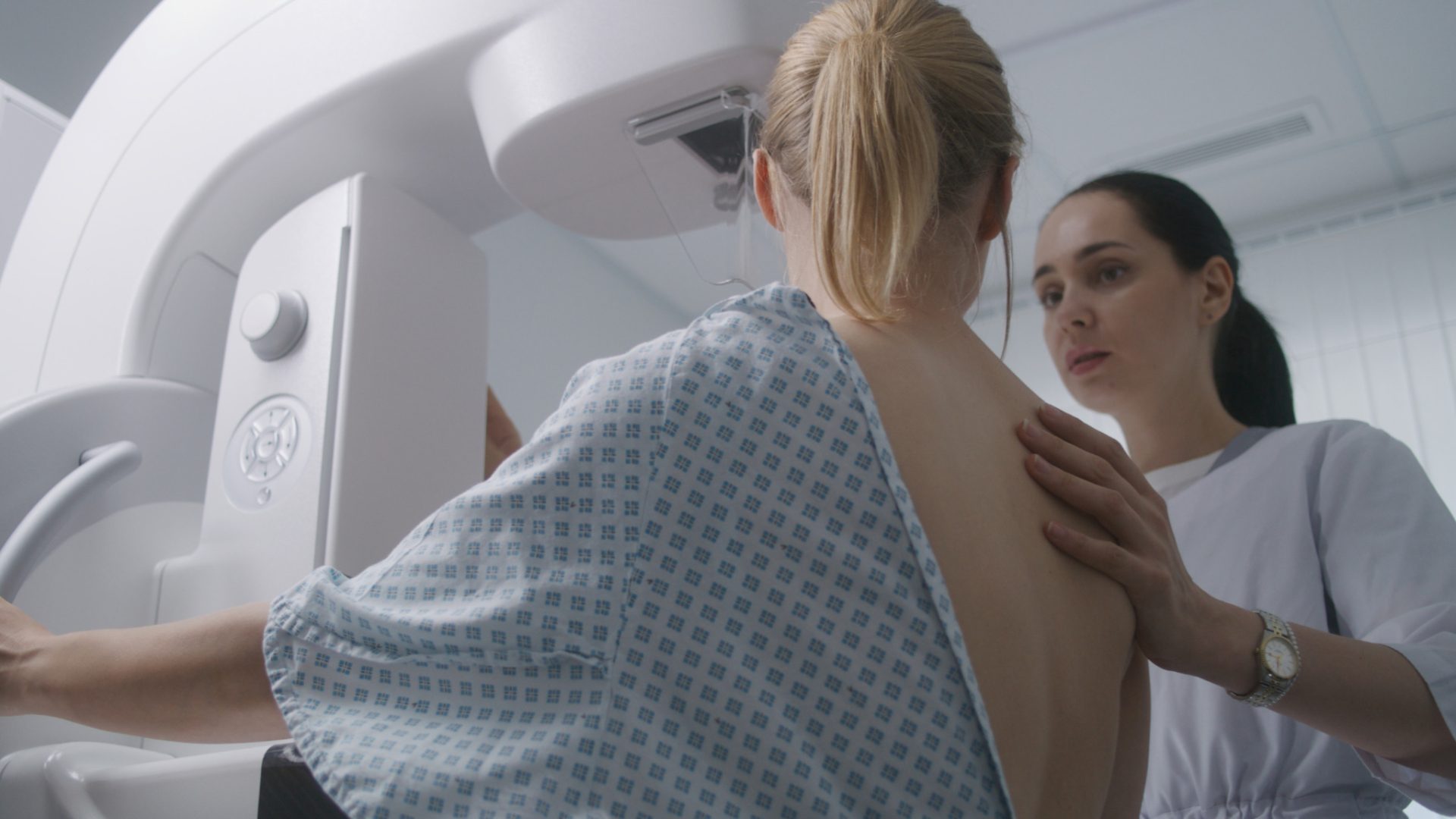 IgesDF amplia pesquisas científicas com liderança feminina