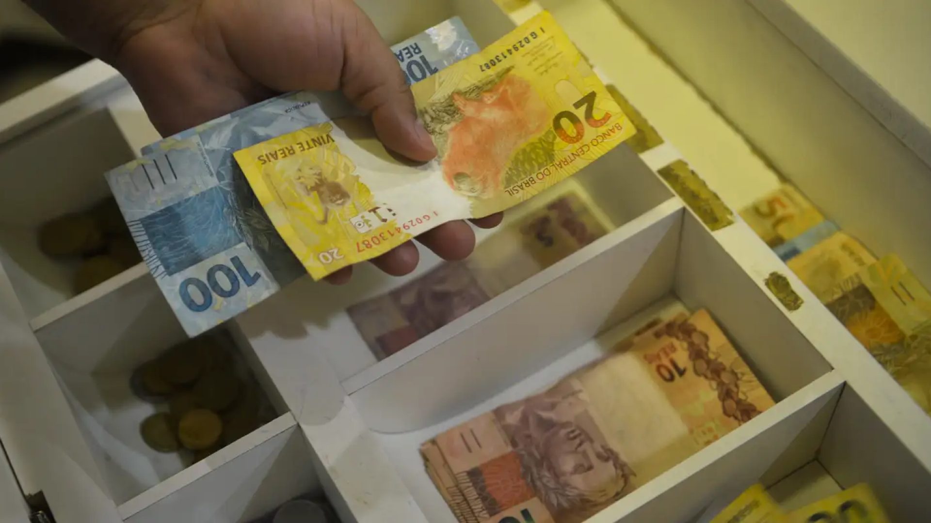 Desenrola: bancos devem transferir valores esquecidos a fundo público