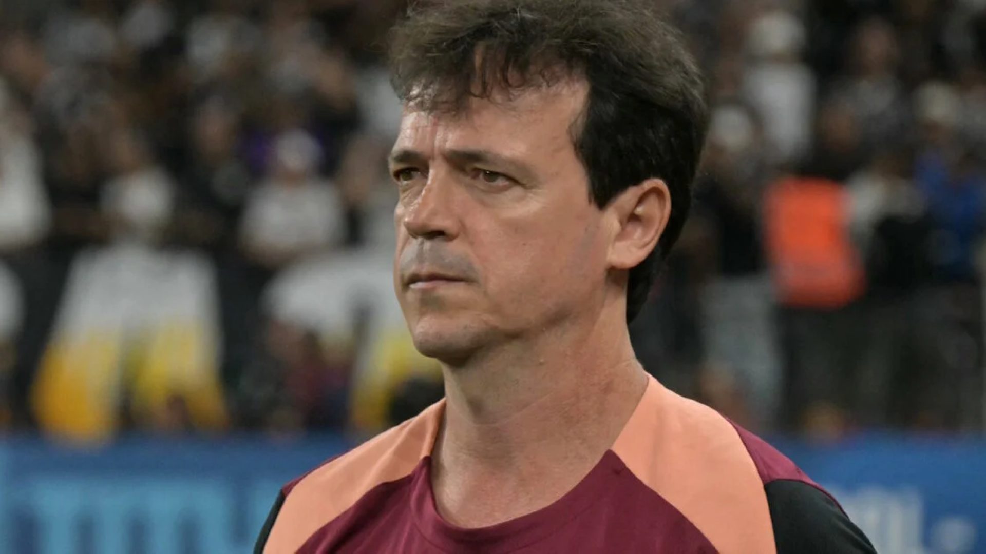 Diniz elogia postura do Corinthians em sequência invicta: ‘Time que tem fome’
