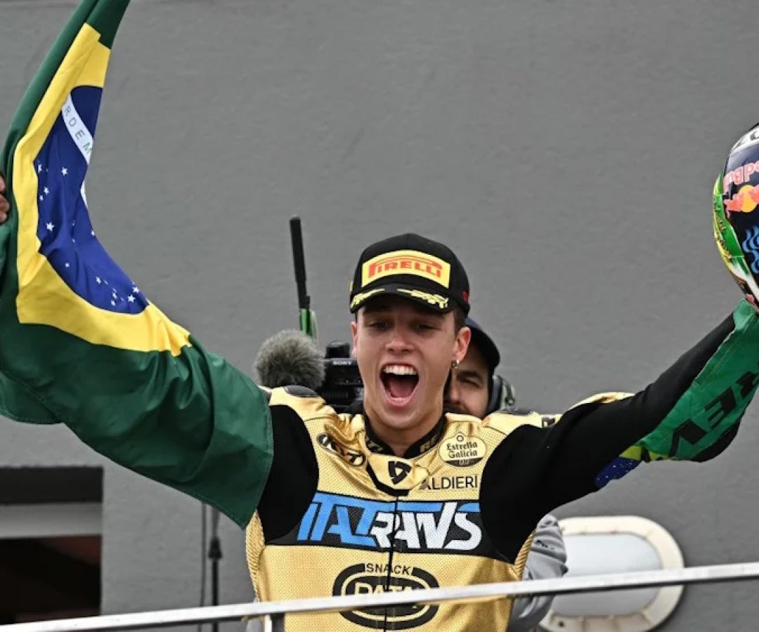 Diogo Moreira vence título inédito para Brasil na Moto2