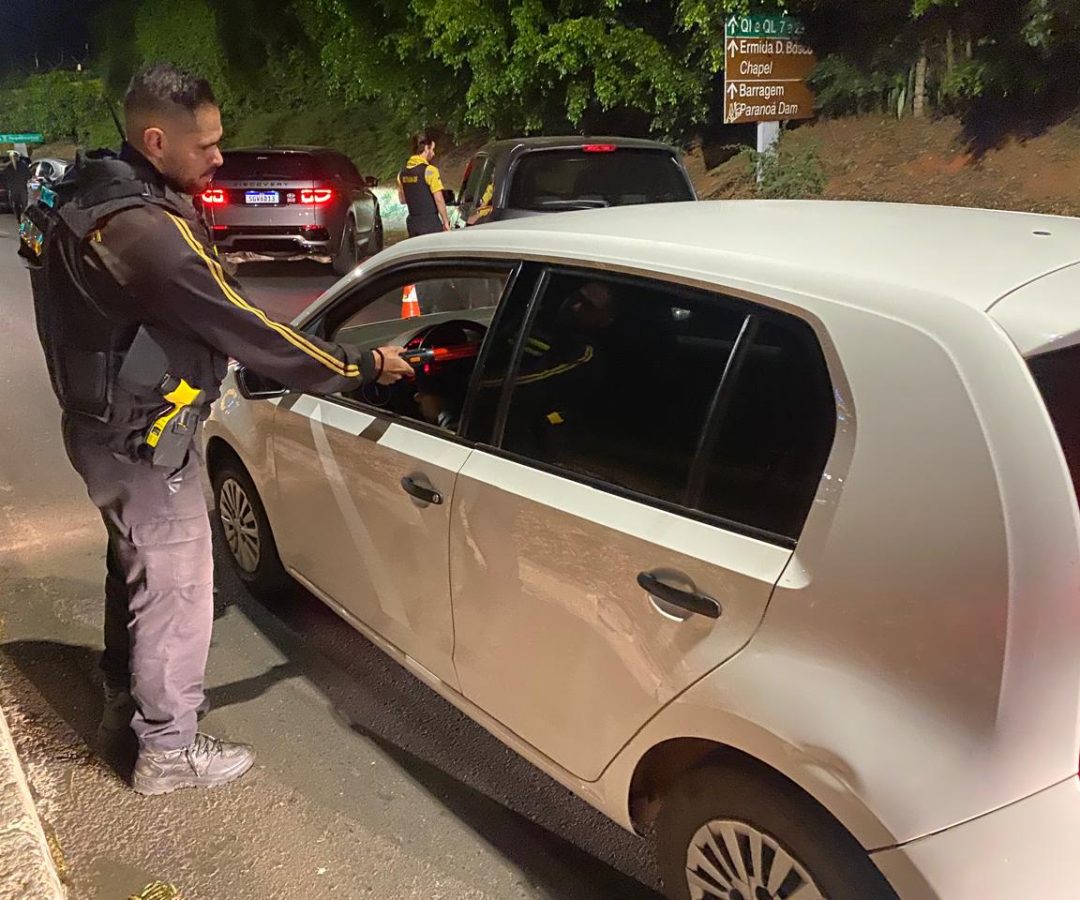 Com uso de tecnologia, DF agiliza suspensão de CNHs de 10.628 motoristas infratores