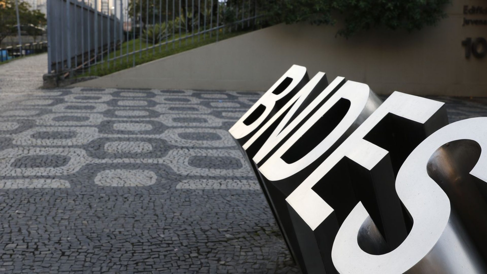 BNDES anuncia R$ 10 bilhões para indústria 4.0 e bens de capital verde