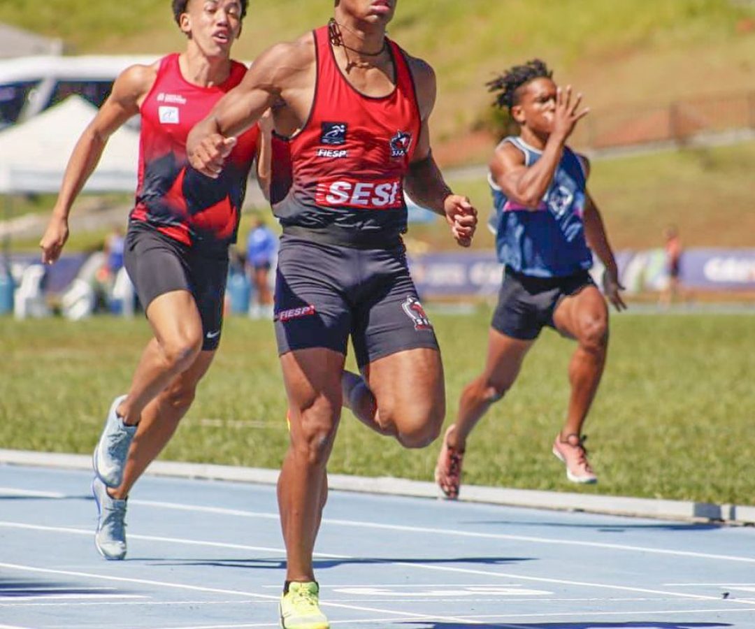 Erik Cardoso supera recorde nos 100 m, mas não tem marca homologada