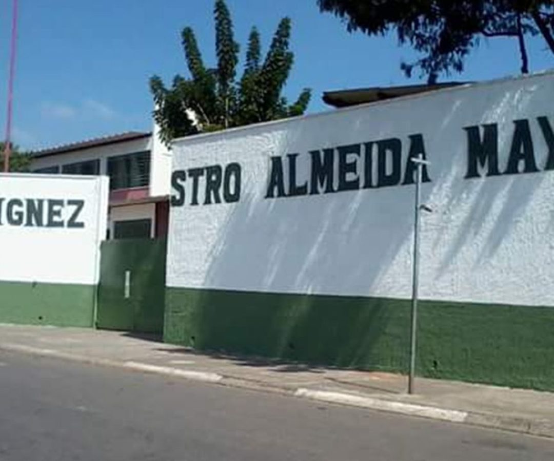 Professora sofre ferimentos durante ataque a uma escola em Suzano