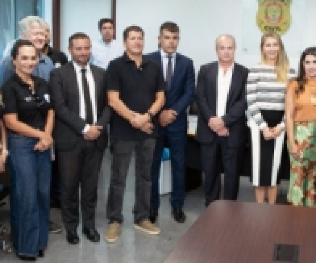 15ª DP recebe visita do Secretário de Segurança Pública do DF