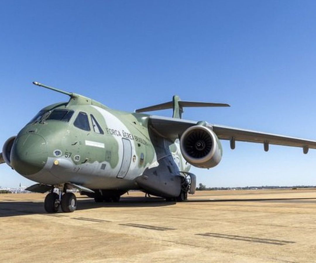 FAB envia avião com equipes de busca à Venezuela