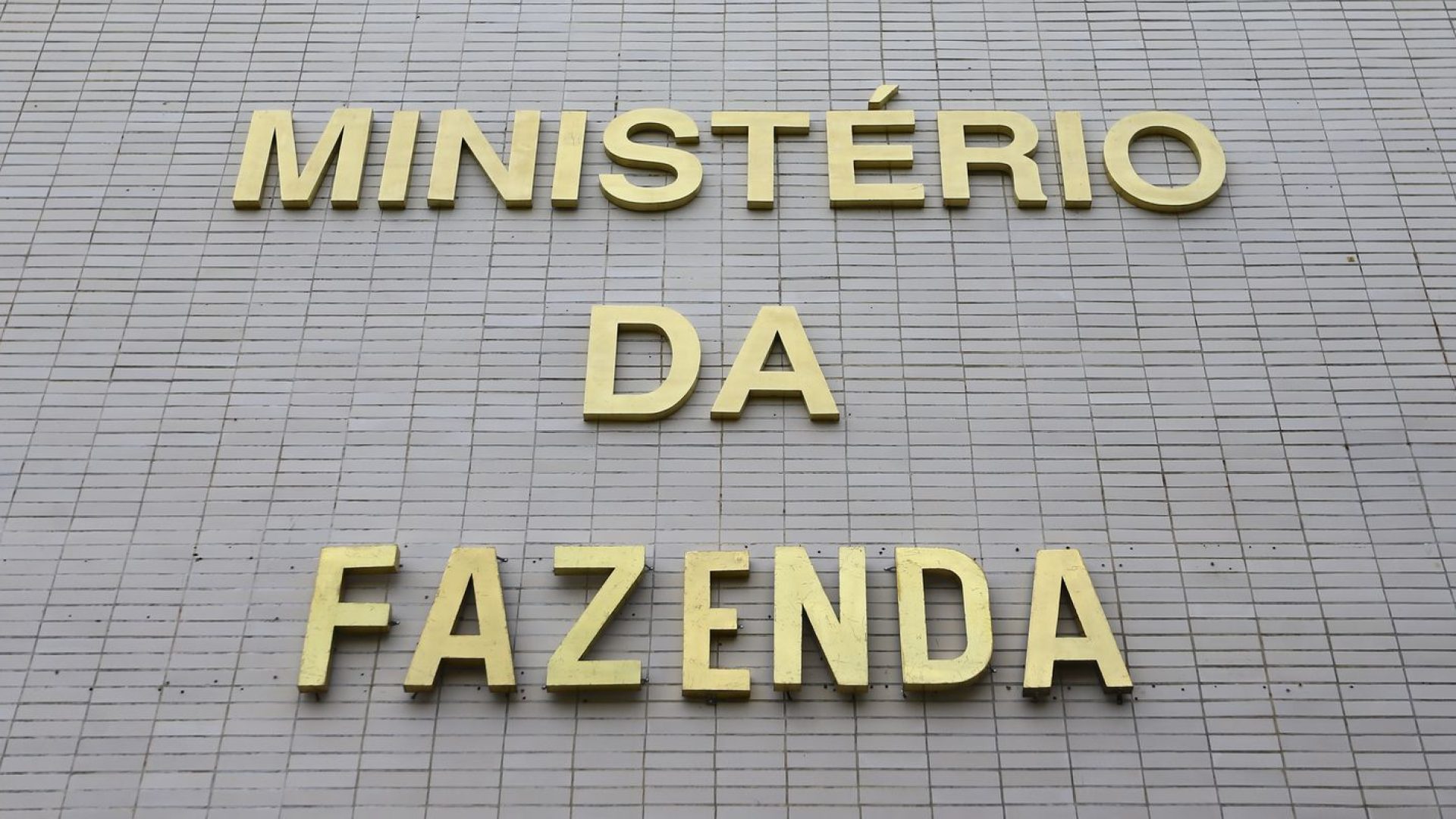 CMN adia bloqueio ambiental no crédito rural para 2027