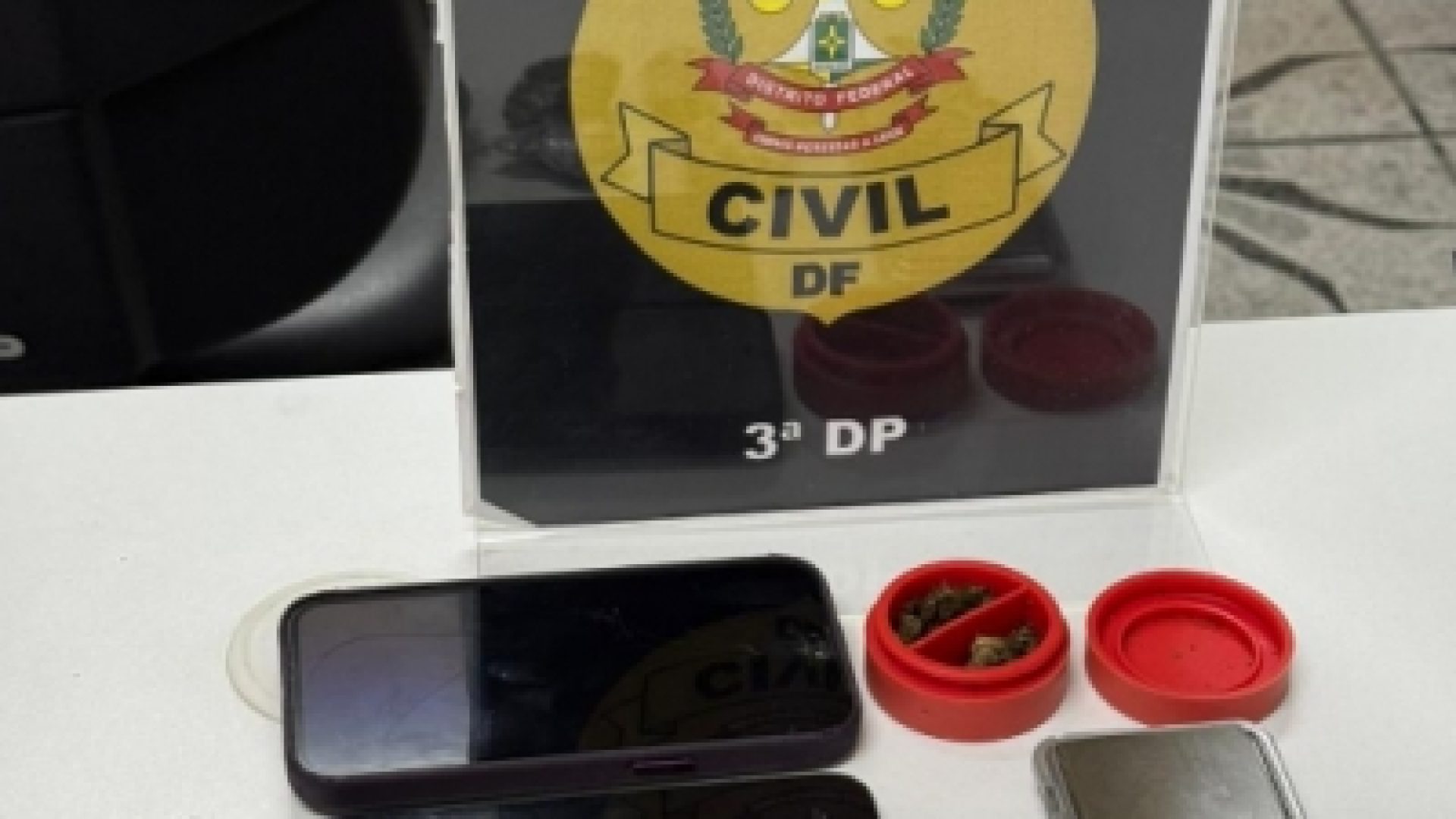 PCDF prende casal por tráfico de drogas na modalidade delivery no Sudoeste