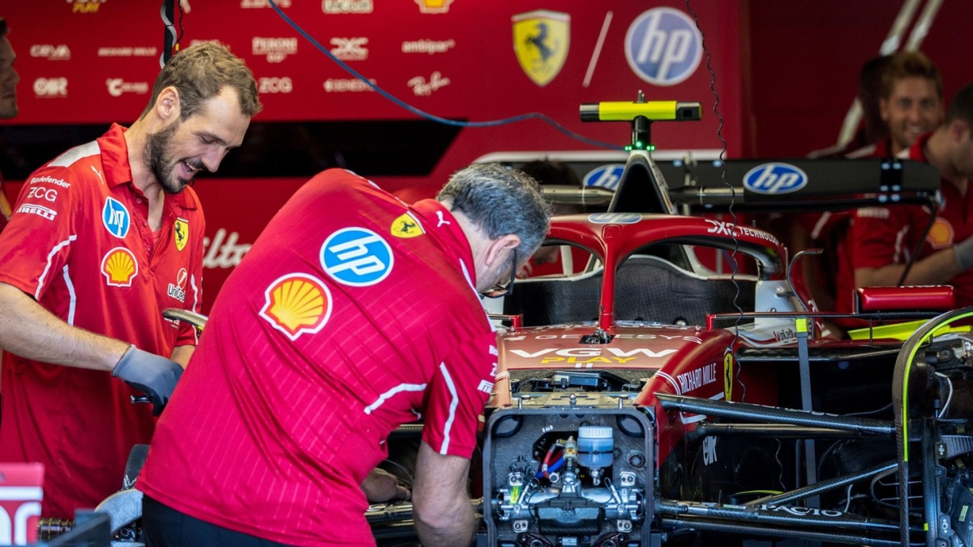 Ferrari está ‘copiando’ McLaren do carro de 2026?