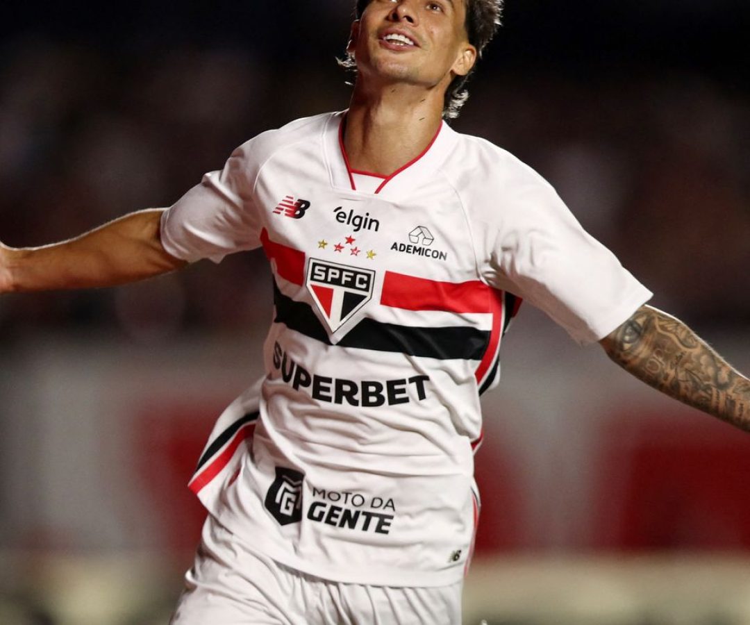 Brasileirão: Ferreira brilha e São Paulo aplica 4 a 1 no Cruzeiro
