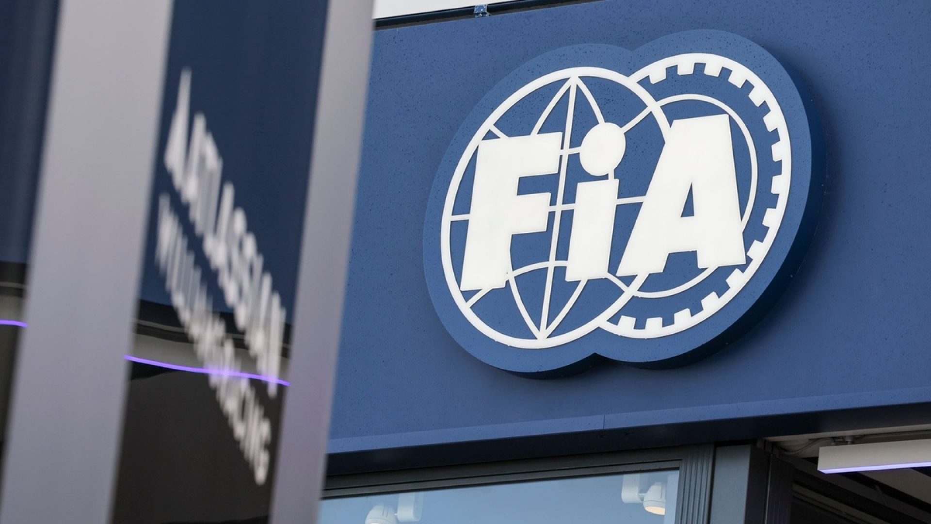 FIA atualiza Código, altera normas de atuação dos comissários