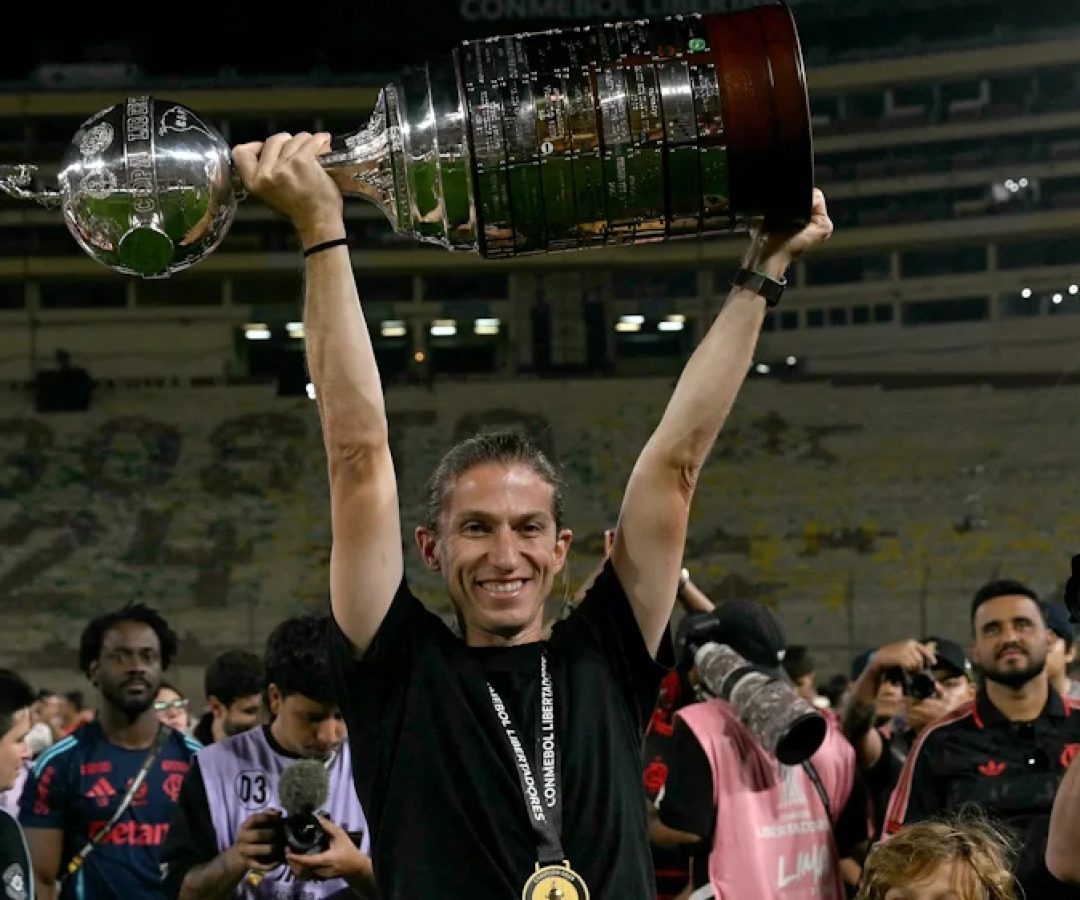 Técnico Filipe Luís é demitido do Flamengo após goleada sobre Madureira por 8 a 0