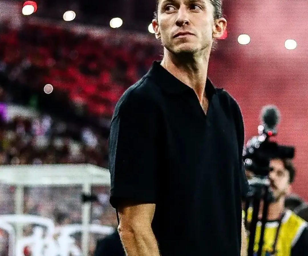 Flamengo demite técnico Filipe Luís após goleada sobre o Madureira