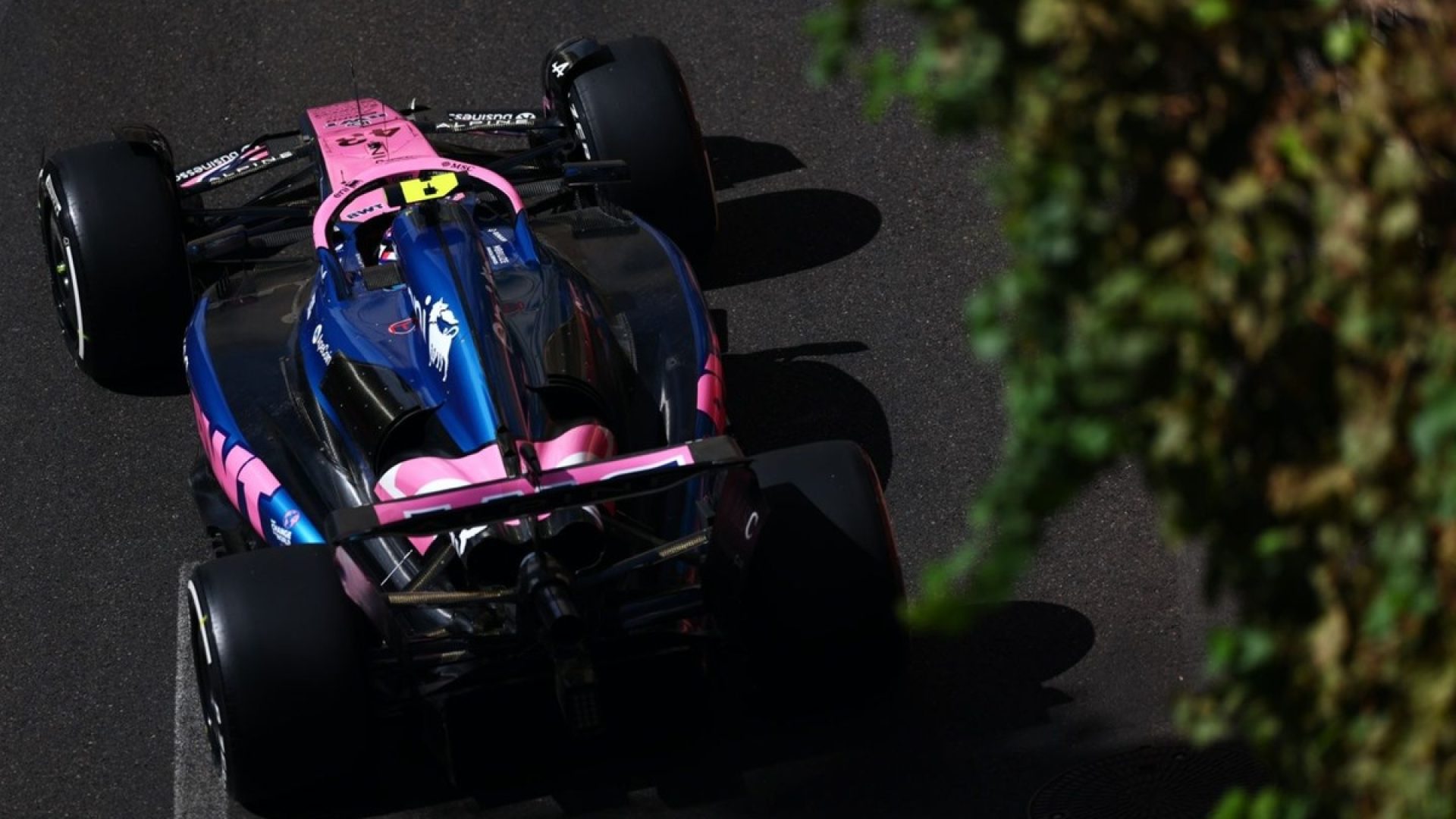 FIA exigirá carros majoritariamente pintados em 2026