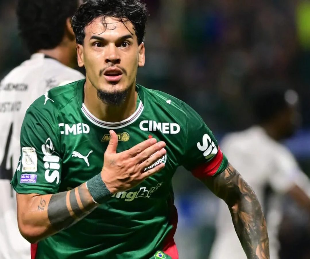 Palmeiras se defende bem com um a menos e vence o Athletico-PR
