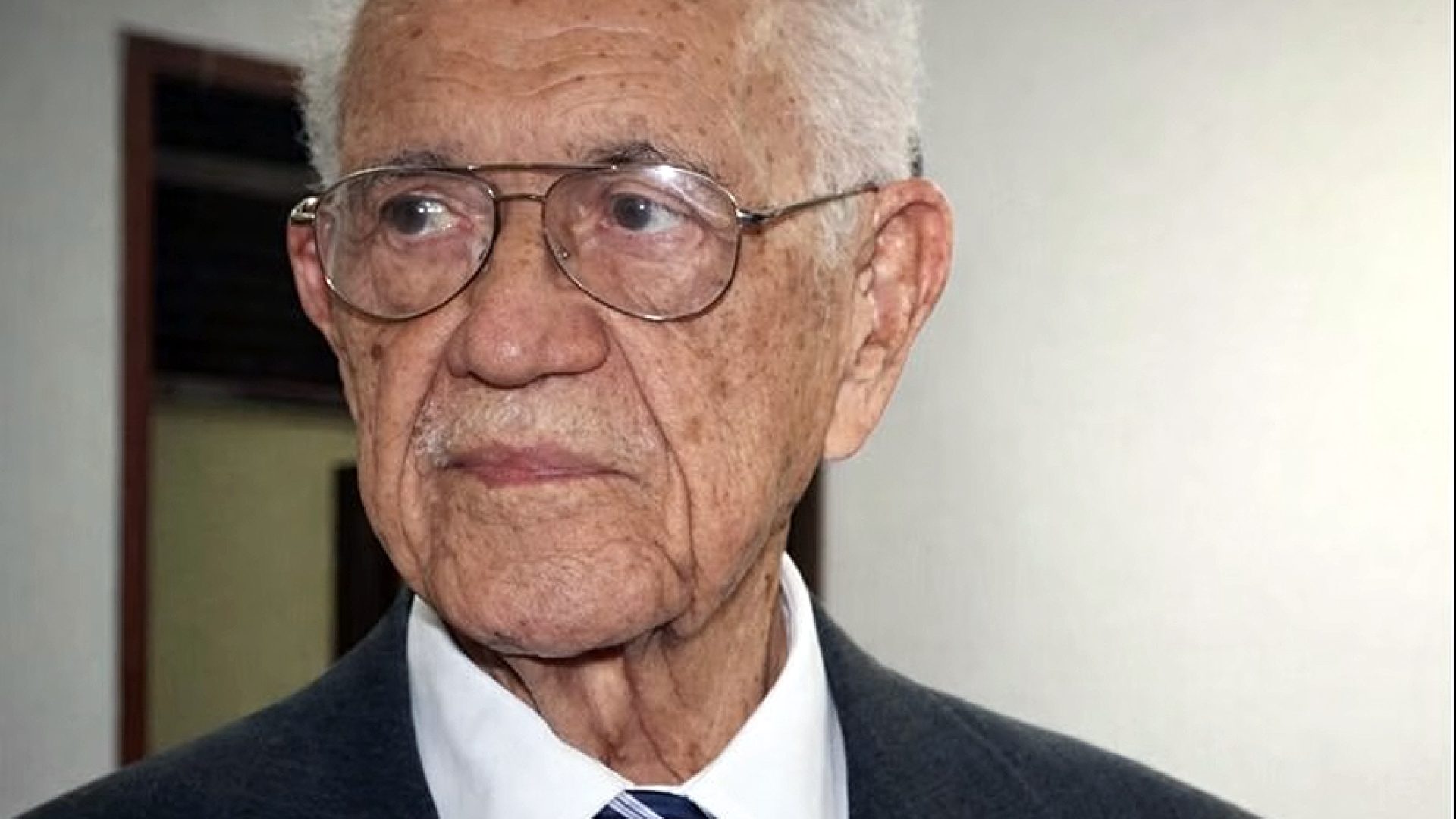 Ponte sobre o Rio São Francisco passa a se chamar Hélio Nogueira Lopes — Senado Notícias