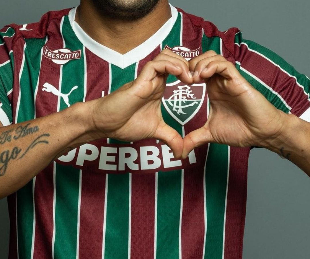 Fluminense anuncia a contratação do atacante Hulk