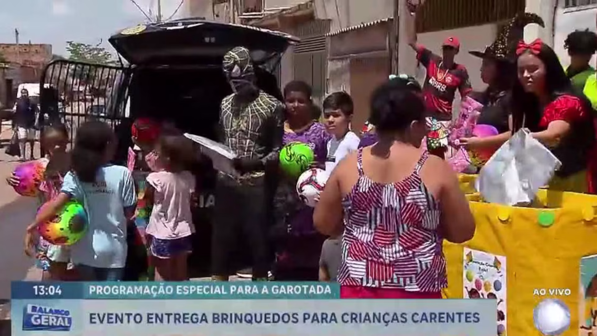 Policiais civis comemoram Dia das Crianças com entrega de brinquedos no Itapoã (DF) – Noticias R7