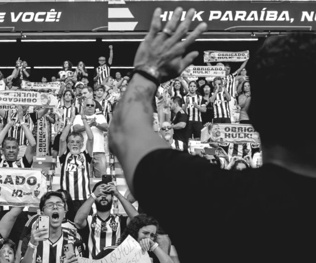 Na despedida de Hulk, Atlético-MG cede o empate no fim e freia reação no Brasileirão