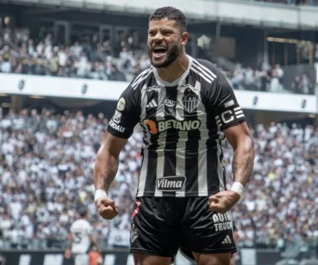 Hulk tem marcas impressionantes com a camisa do Atlético-MG