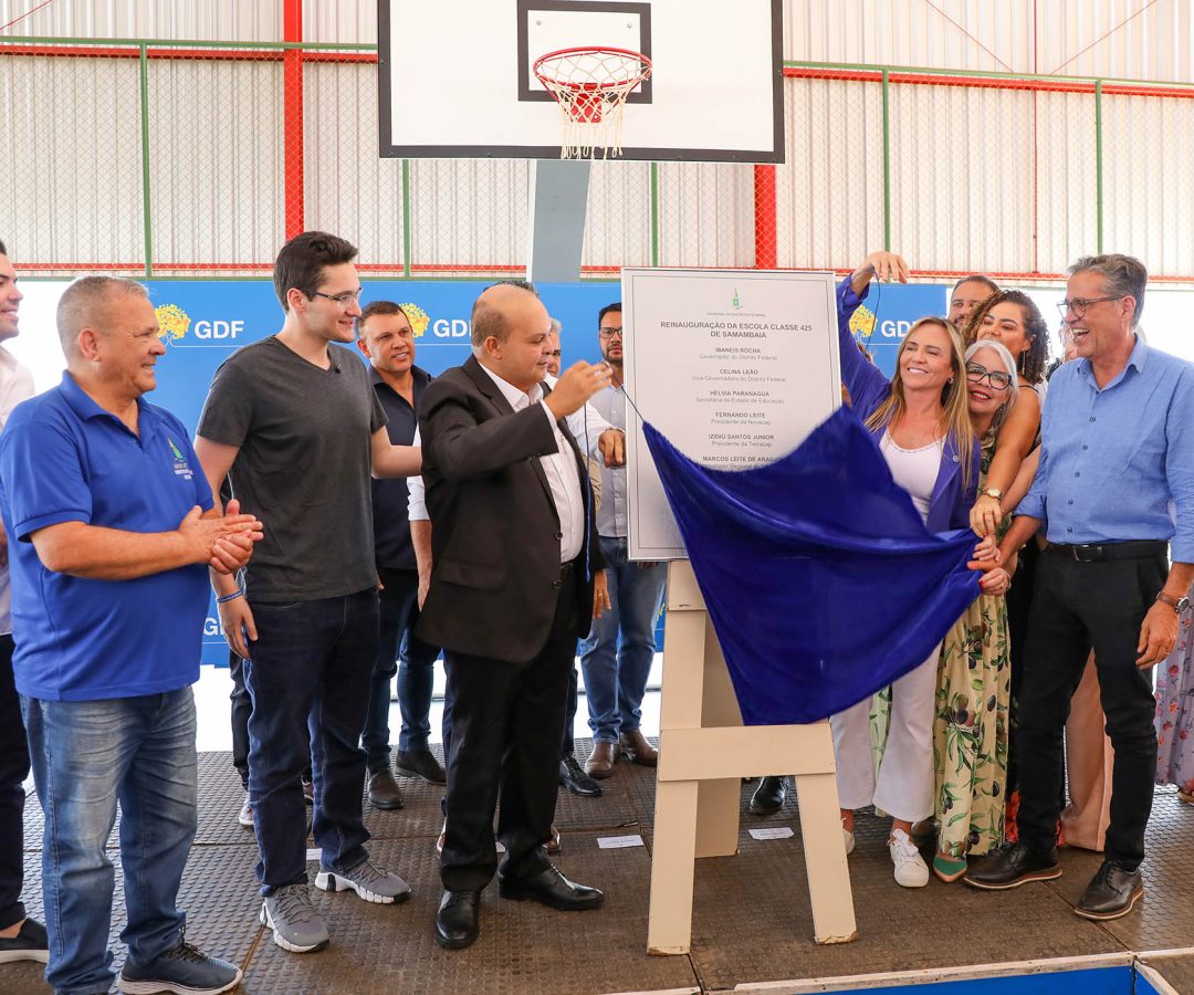 GDF entrega Escola Classe 425 de Samambaia totalmente reconstruída após décadas em prédio provisório; investimento foi de R$ 14 milhões