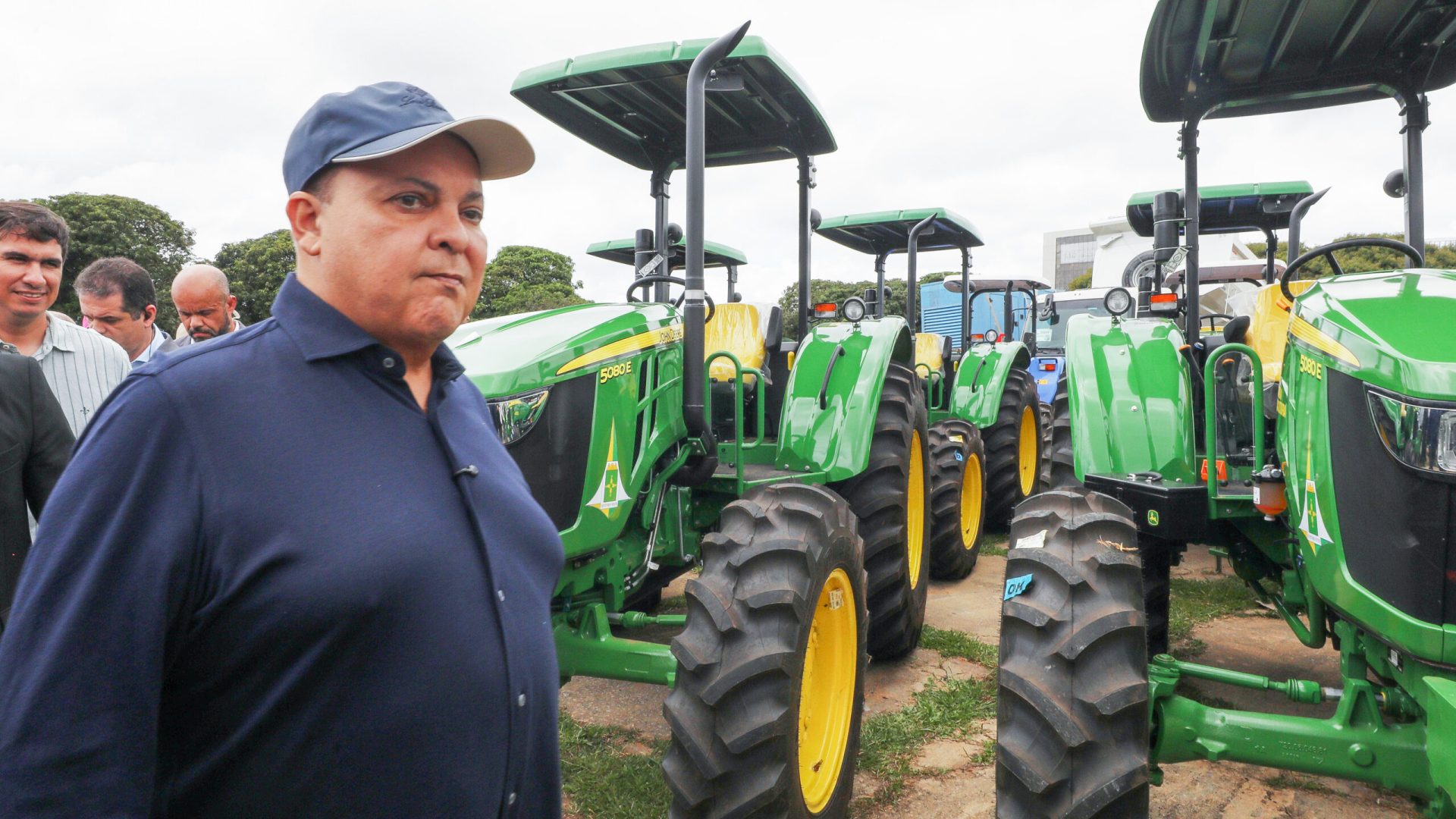 Ibaneis Rocha entrega patrulhas agrícolas e equipamentos para fortalecer a produção rural no DF