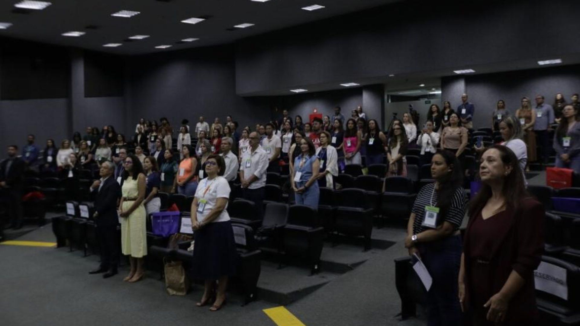 Encontro discute aprimoramento do atendimento odontológico a autistas no SUS do DF