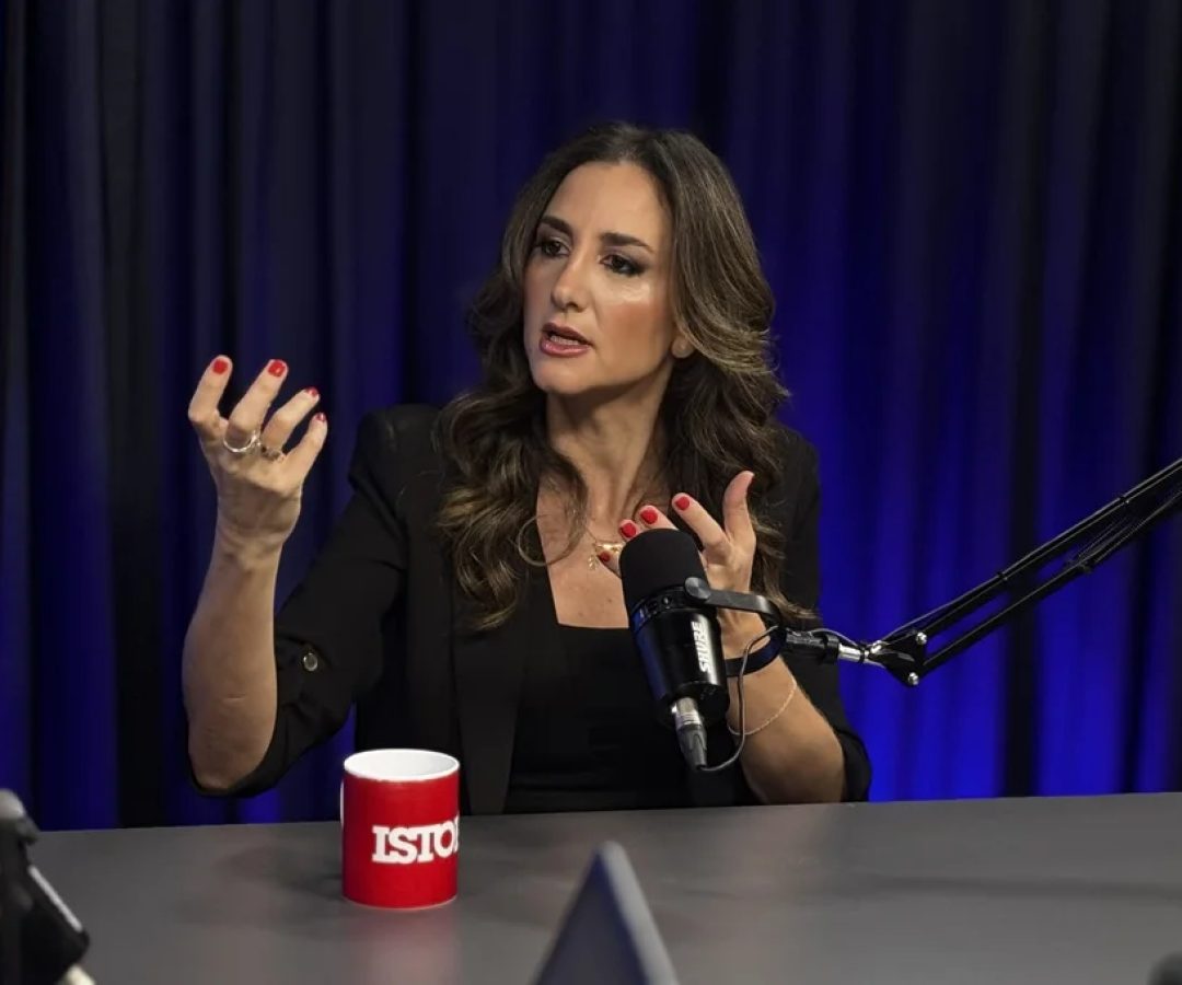 Paula Harraca, CEO da Ânima Educação, em participação no Dinheiro Entrevista; EAD; EDUCAÇÃO